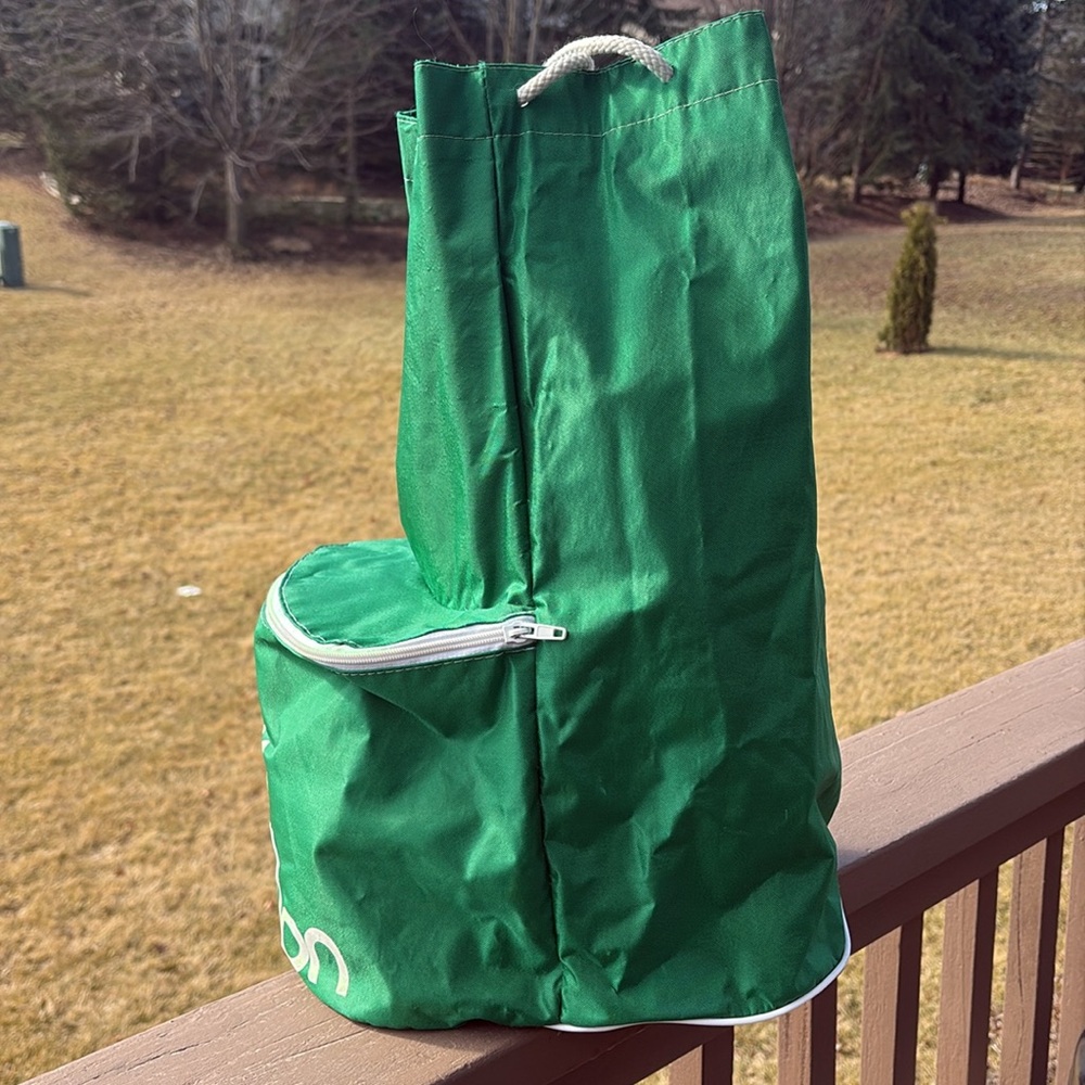 United Colors of Benetton Green Nylon Duffle Bag 1980s Iconic Collectible - Picture 2 of 12